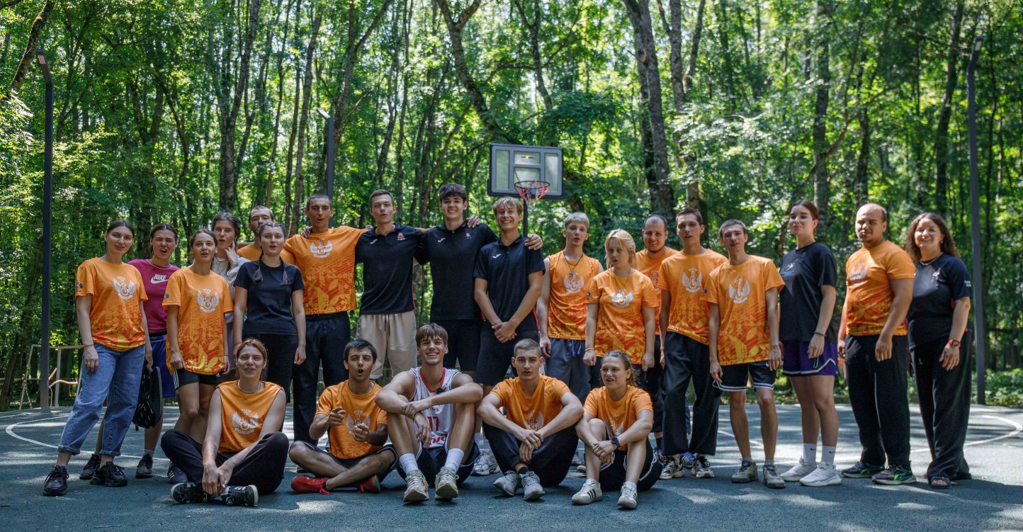 Мастер‑класс по баскетболу на форуме «Регион 93»