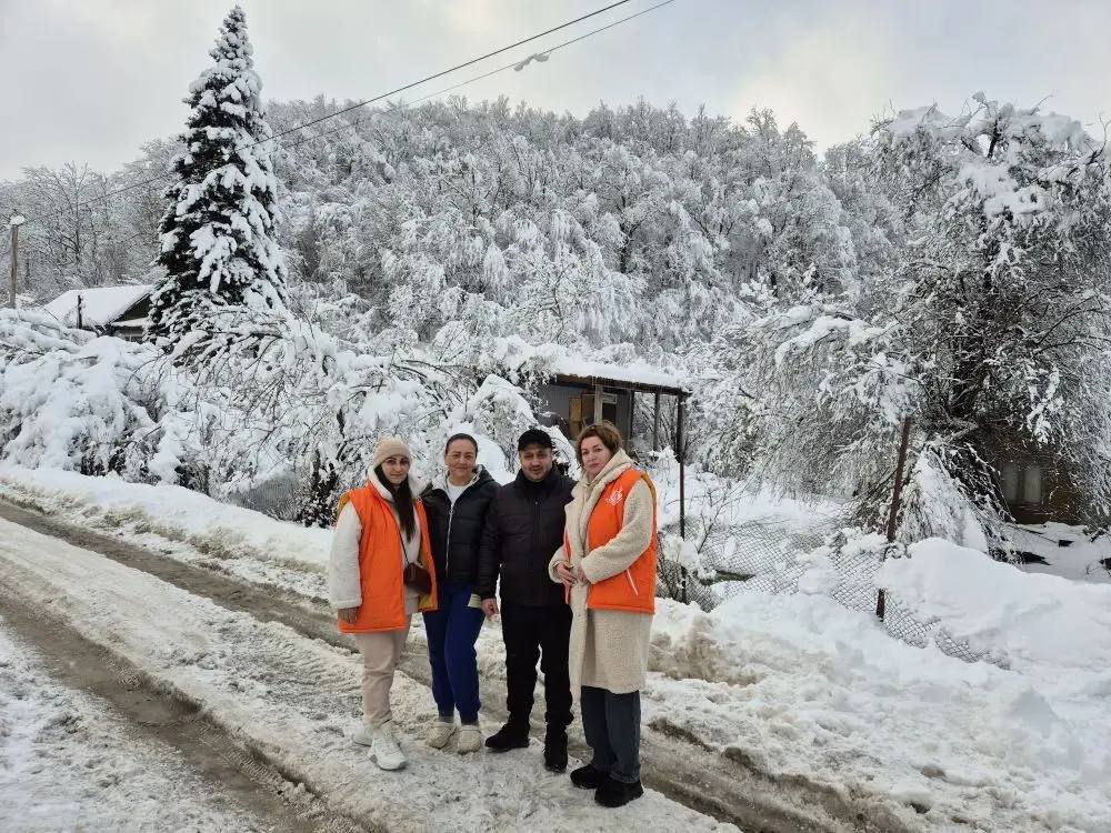 Волонтёры штаба #МЫВМЕСТЕ помогают жителям Туапсинского района
